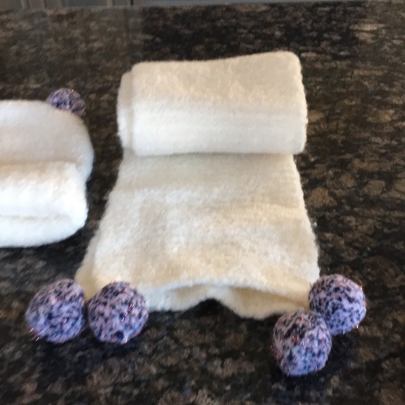 GIRLS CREWCUTS SCARF & HAT SET - Picture 3 of 8